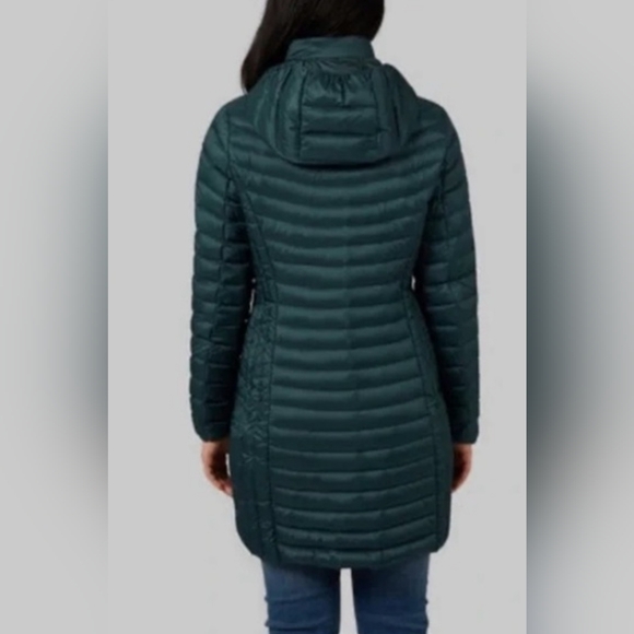 NWT 32° Ultra Lightweight Packable Puffer Jacket in Darkest Spruce size Medium - Picture 6 of 16